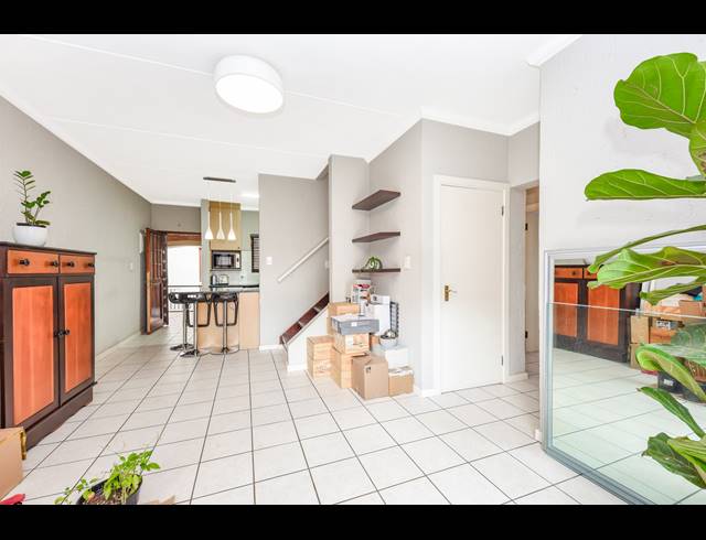 3 BEDROOM APARTMENT FOR SALE IN PAULSHOF